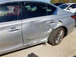 إنفينيتي Q50